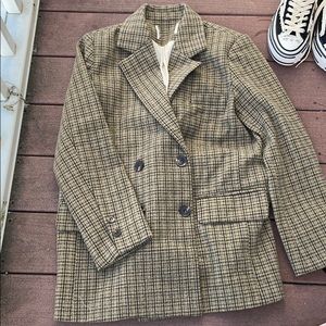 Statement blazer for women